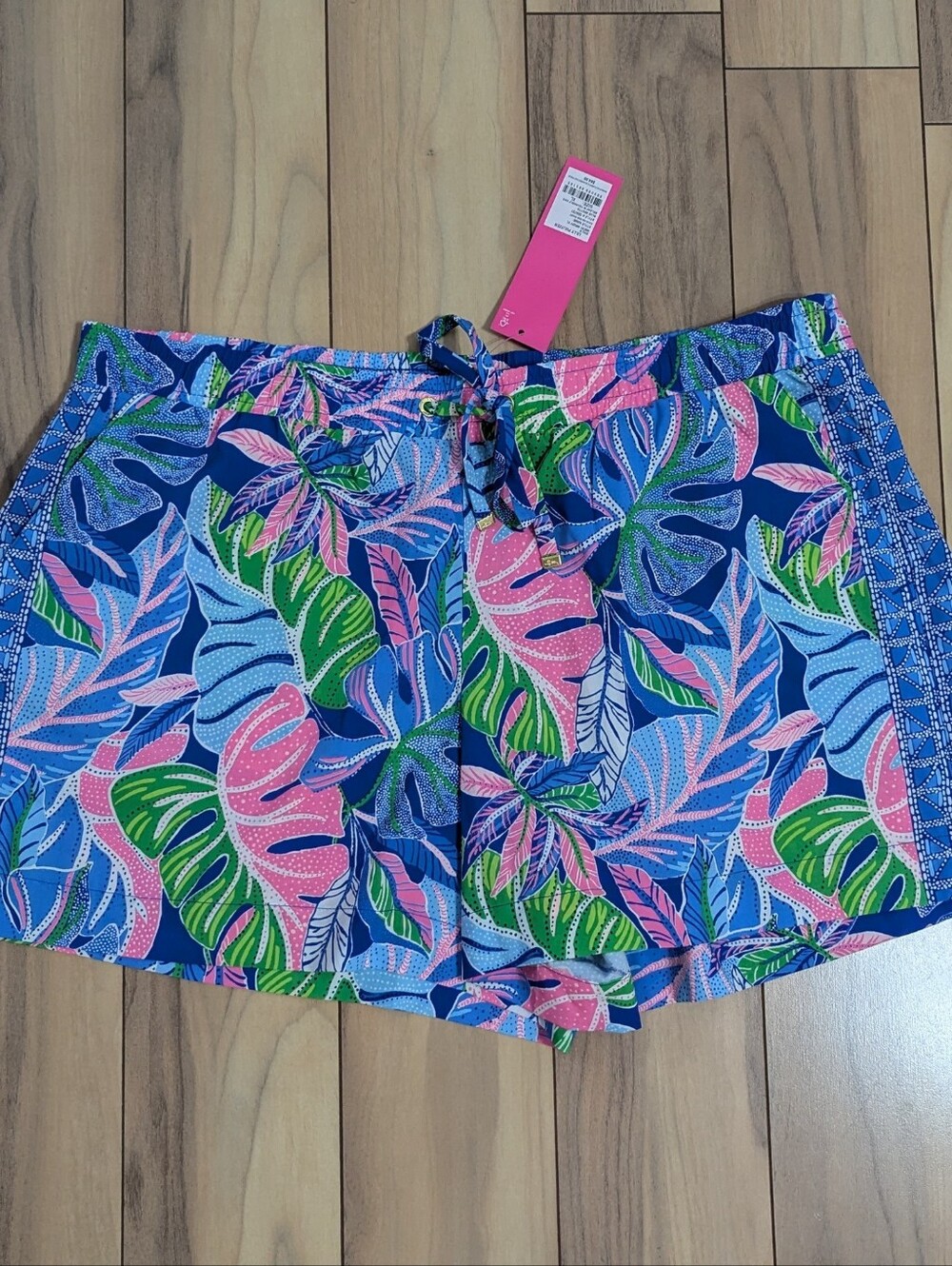NWT! Lilly Pulitzer Katia Mid Rise Shorts Blue Grotto Beleaf In Yourself Size XL